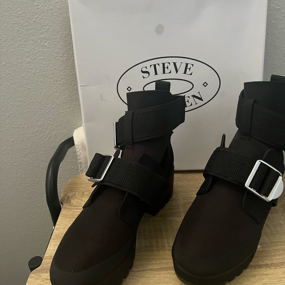 Steve Madden Black Combat Boots